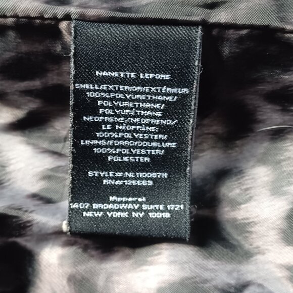 Nanette Lepore Black Puff Jacket size Large - Picture 7 of 7